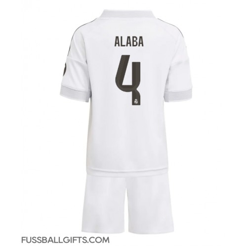 Real Madrid David Alaba #4 Fußballbekleidung Heimtrikot Kinder 2025-26 Kurzarm (+ kurze hosen)